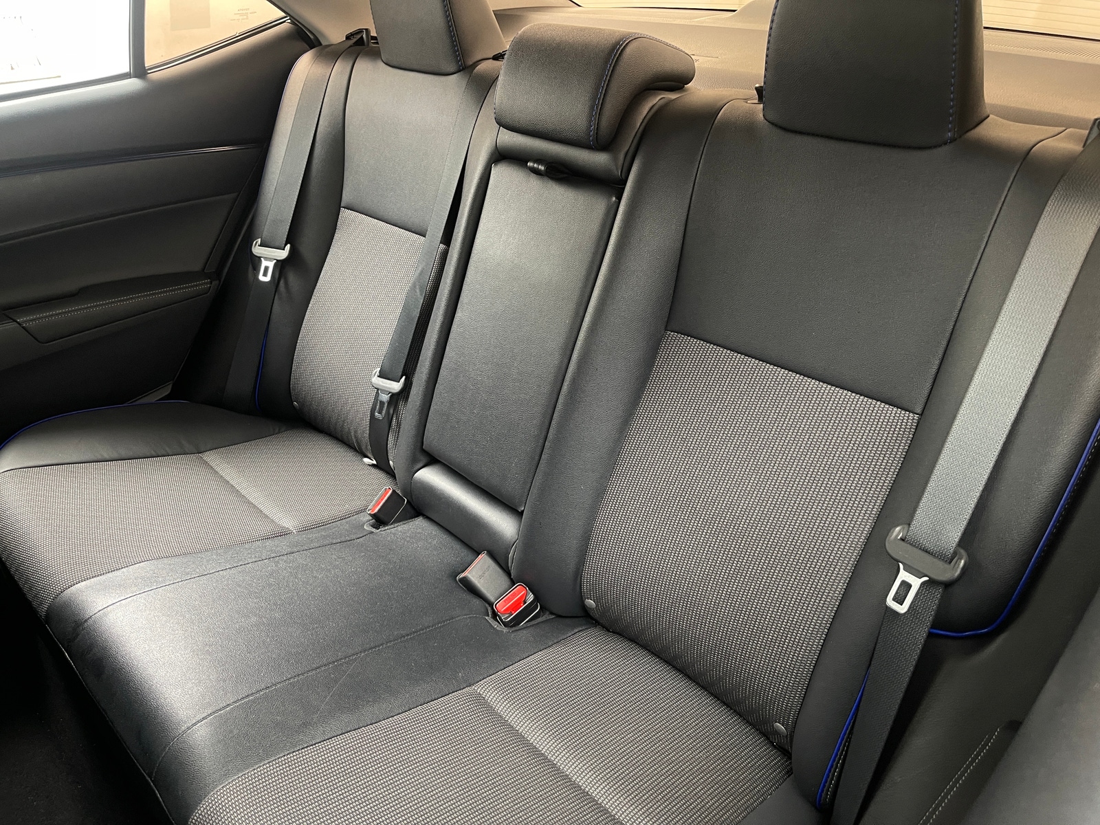 Thumbnail: 2018 Toyota Corolla - 6