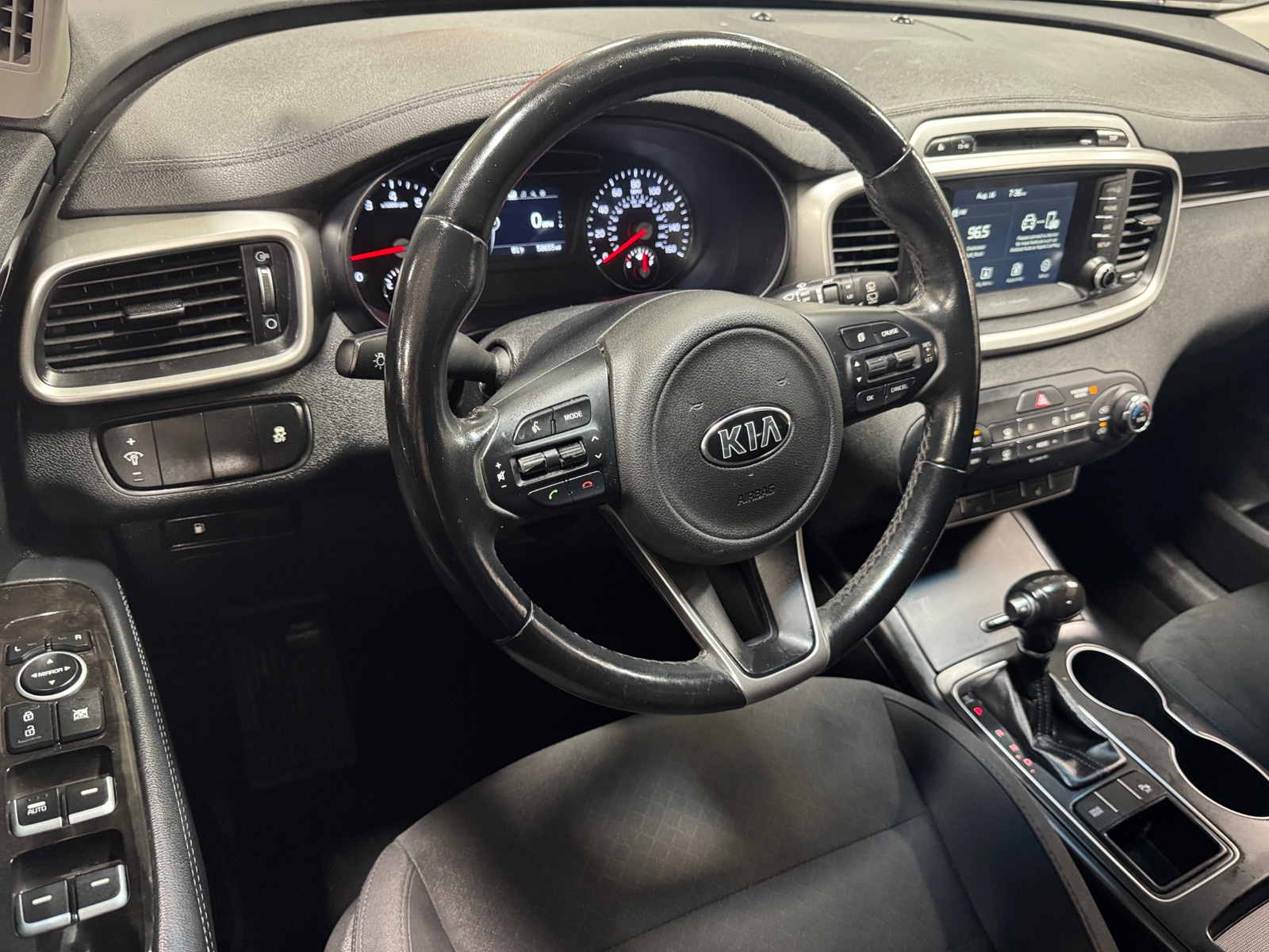 Thumbnail: 2018 Kia Sorento - 5