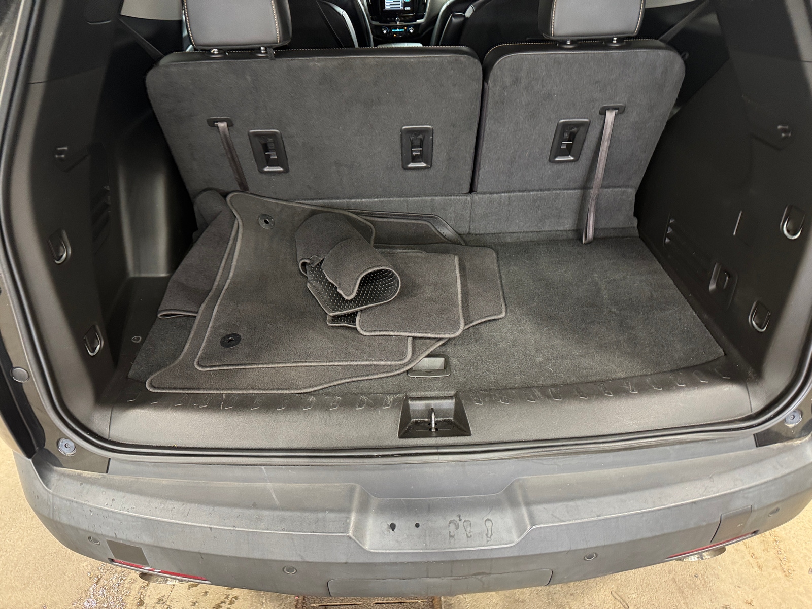 Thumbnail: 2019 Chevrolet Traverse - 6