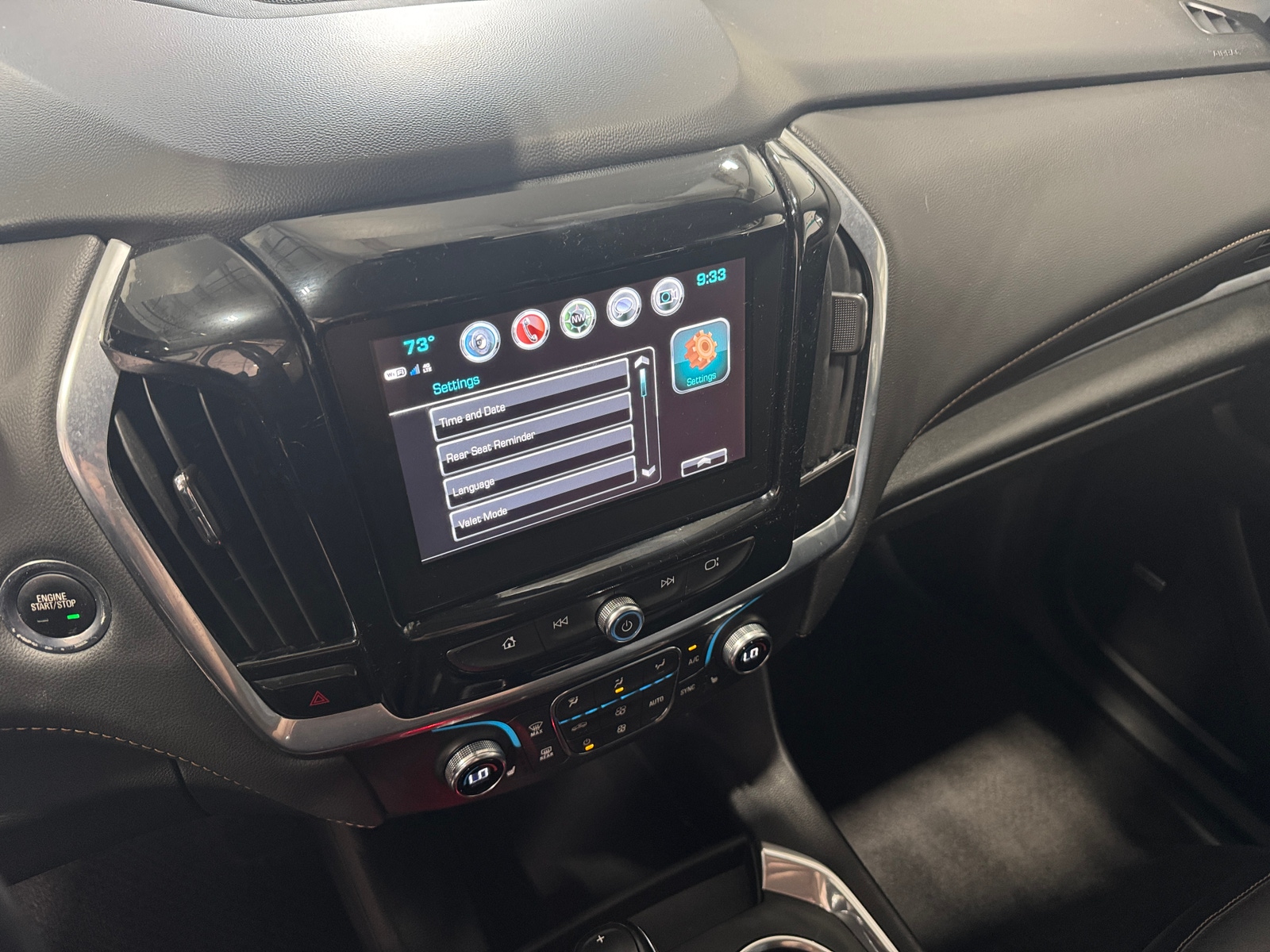 Thumbnail: 2019 Chevrolet Traverse - 3