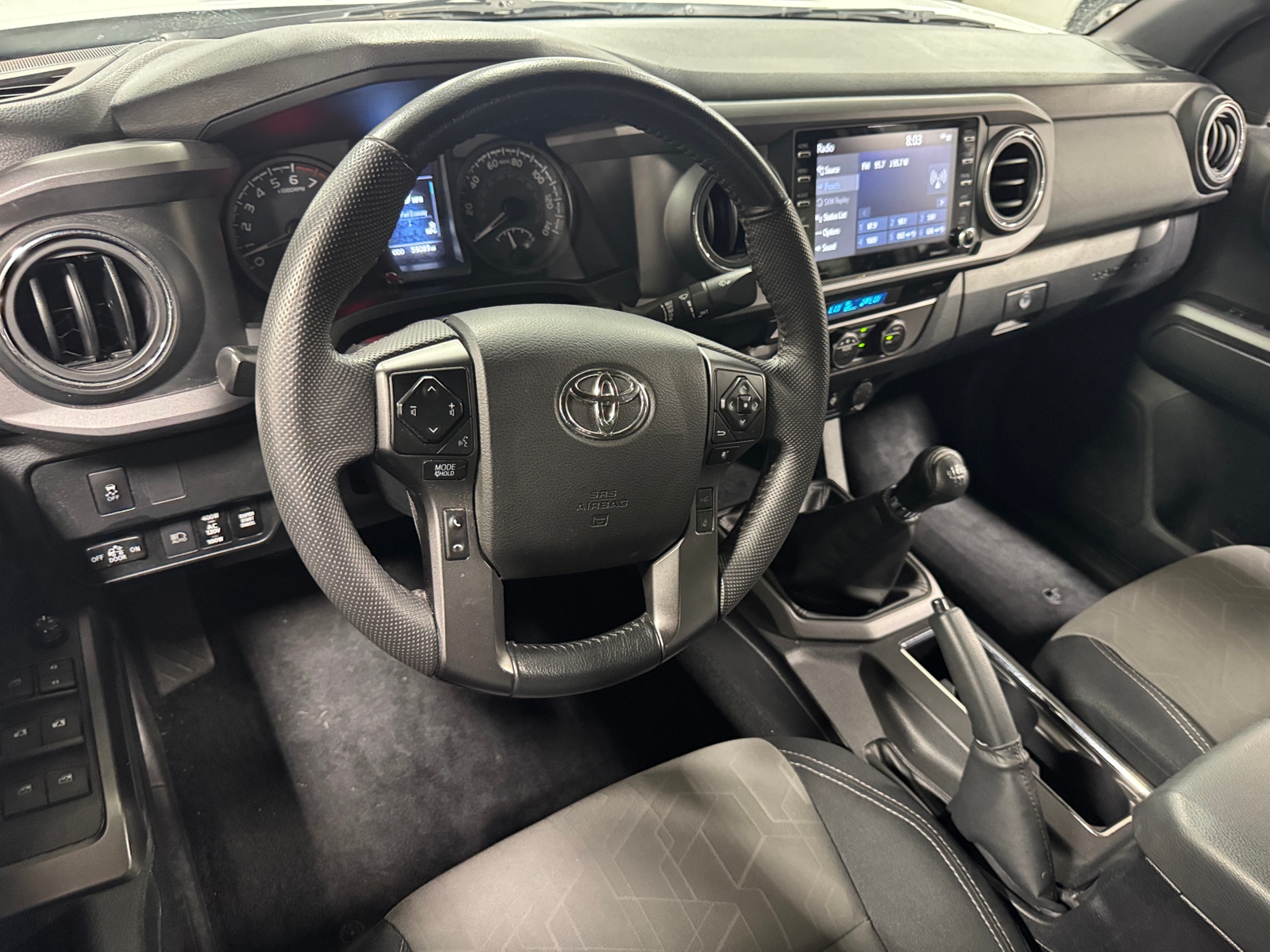 Thumbnail: 2022 Toyota Tacoma - 3