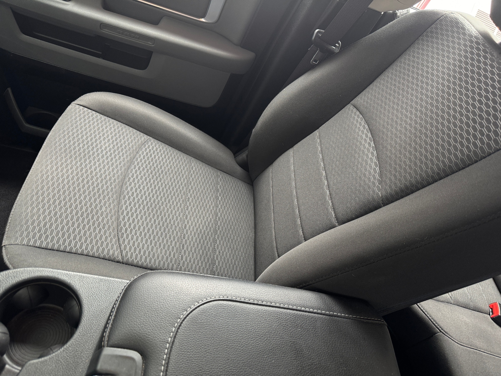 Thumbnail: 2019 RAM 1500 Classic - 2