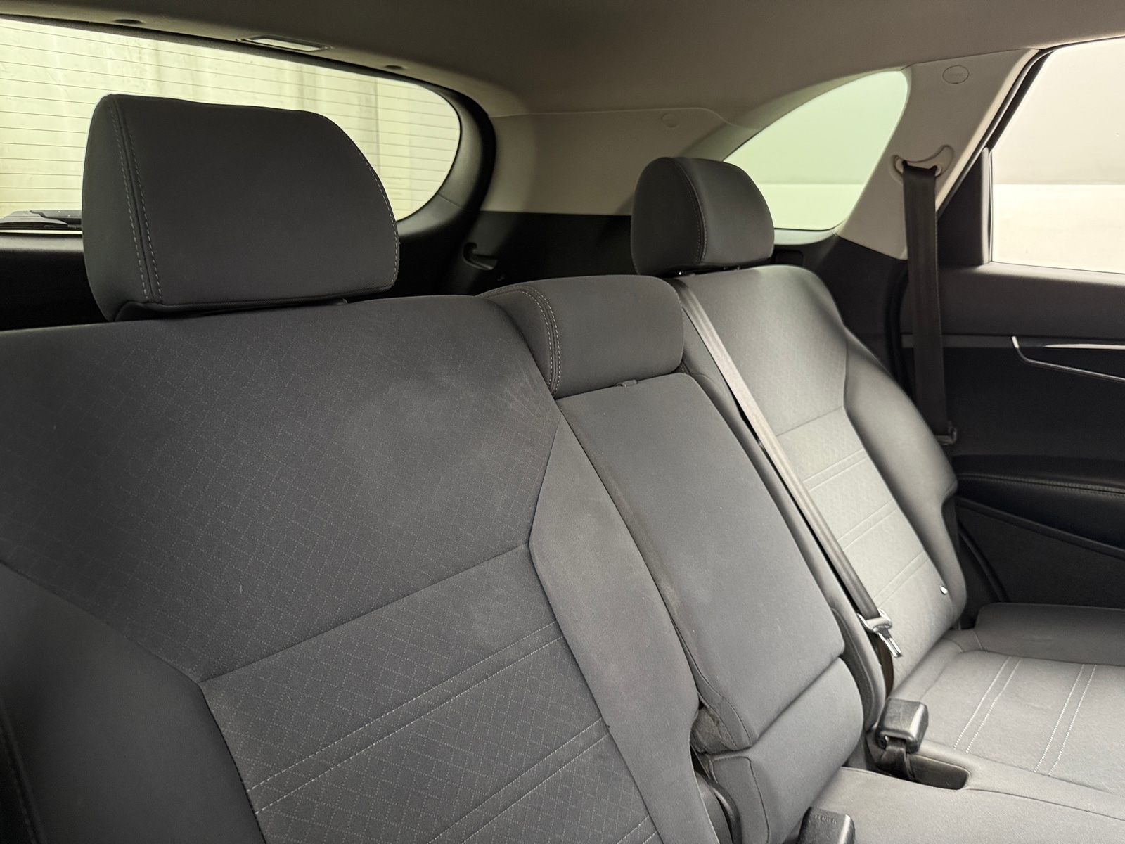 Thumbnail: 2017 Kia Sorento - 6
