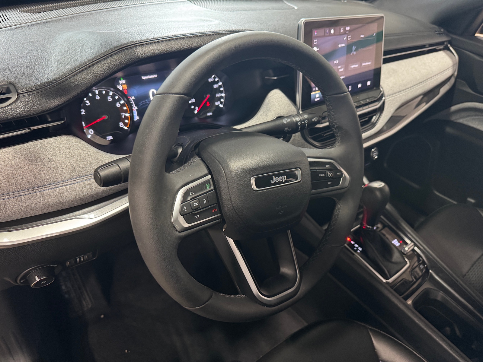 Thumbnail: 2023 Jeep Compass - 3