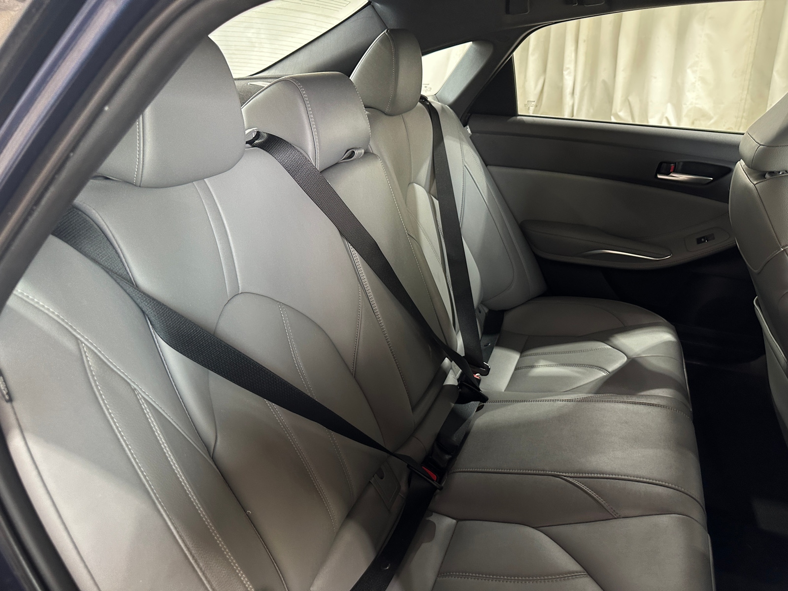 Thumbnail: 2019 Toyota Avalon - 5
