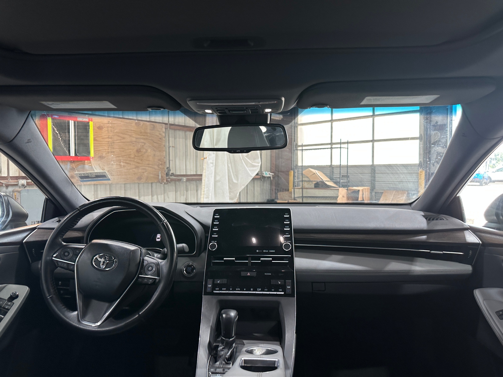 Thumbnail: 2019 Toyota Avalon - 2