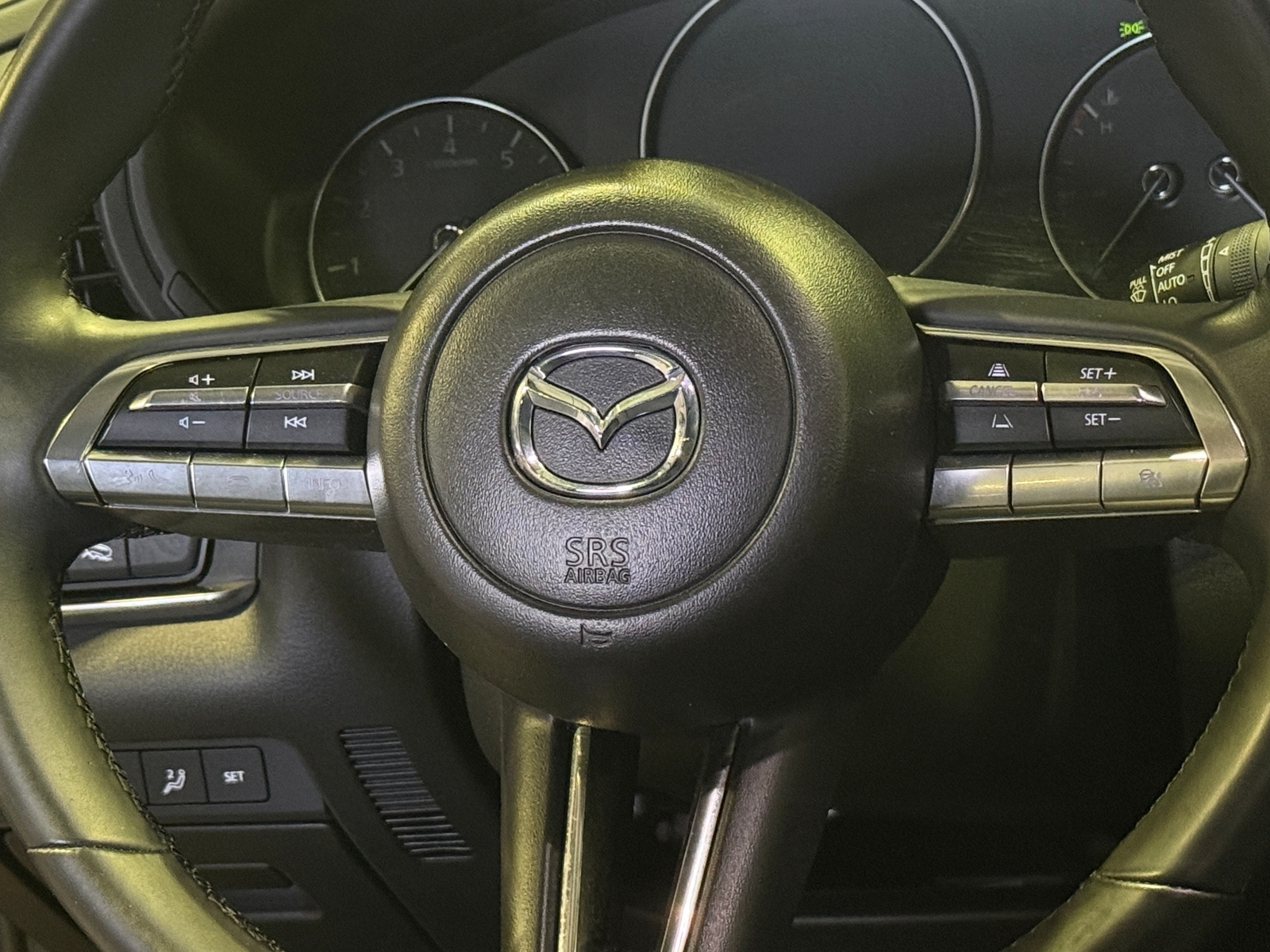 Thumbnail: 2022 Mazda CX-30 - 4