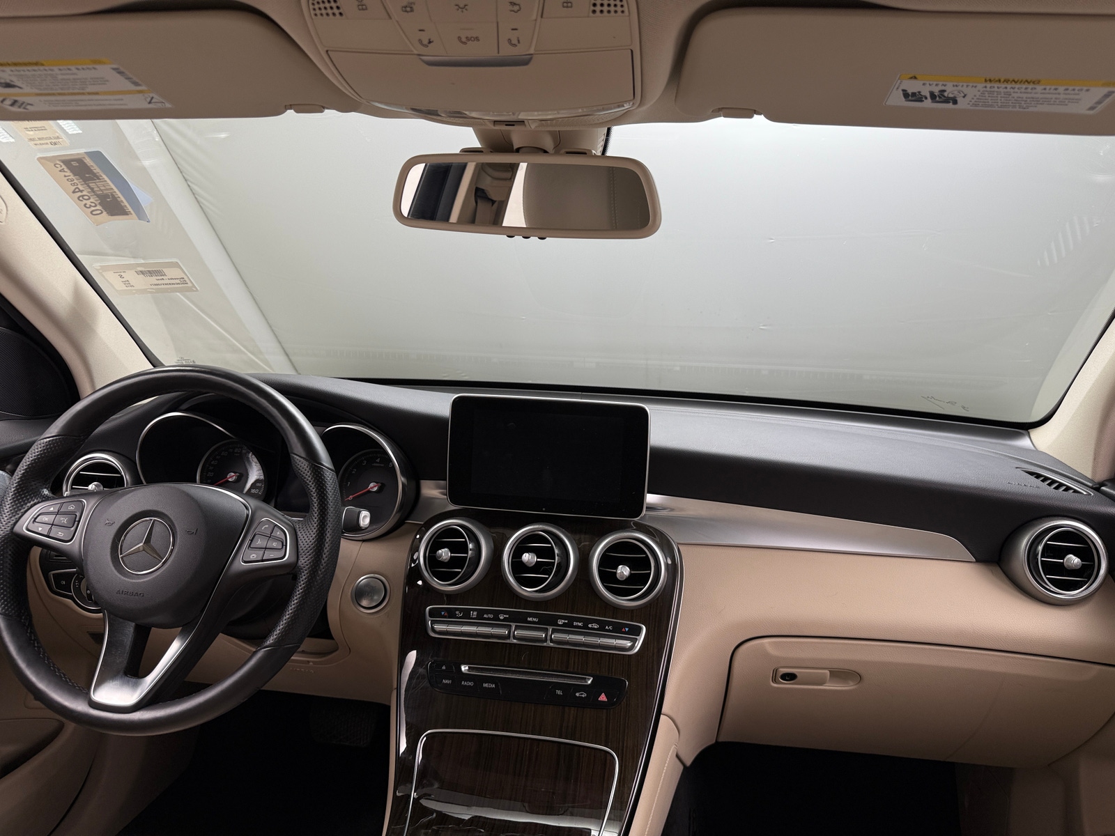 Thumbnail: 2019 Mercedes-Benz GLC - 2