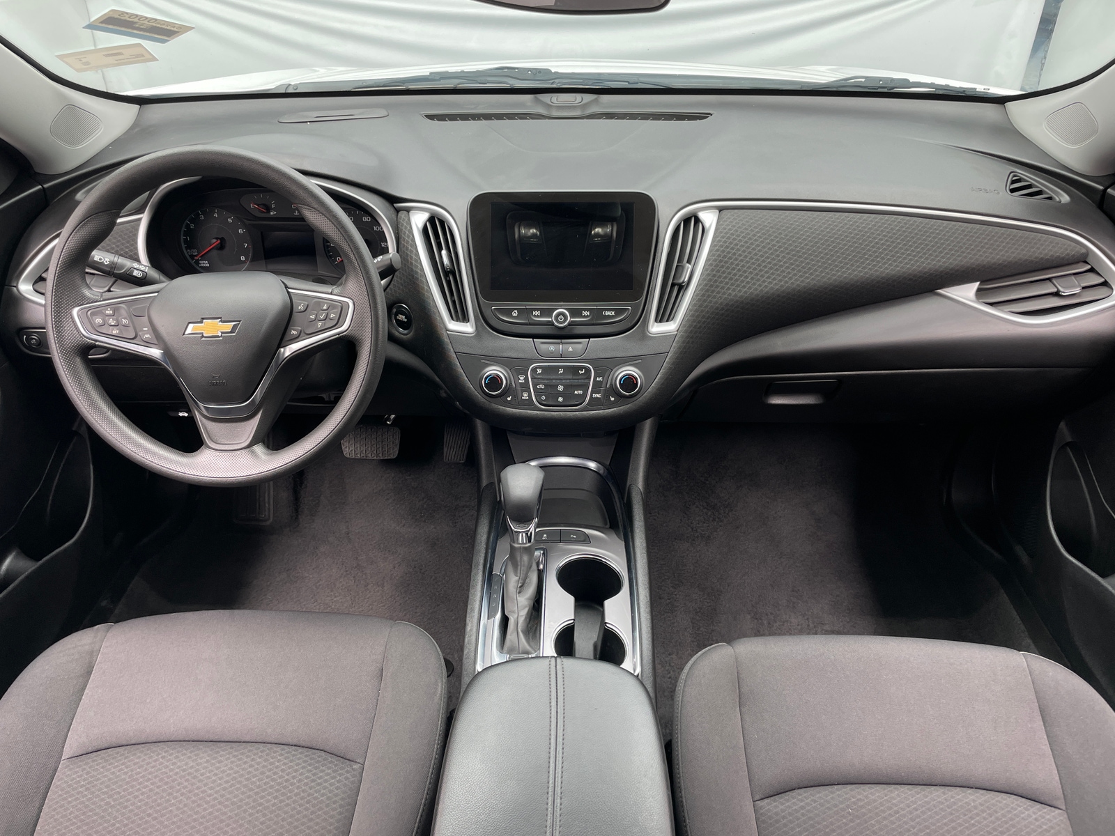 Thumbnail: 2024 Chevrolet Malibu - 3