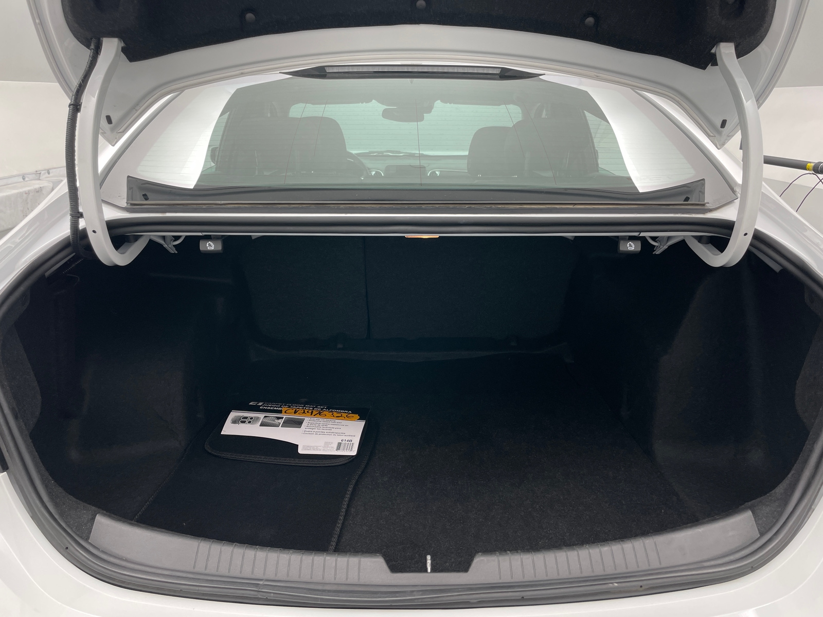 Thumbnail: 2024 Chevrolet Malibu - 7