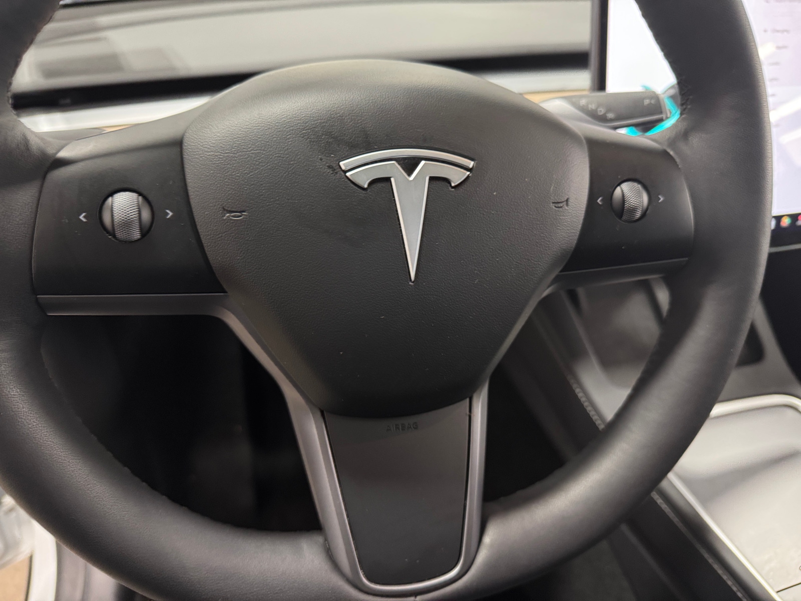 Thumbnail: 2022 Tesla Model Y - 4