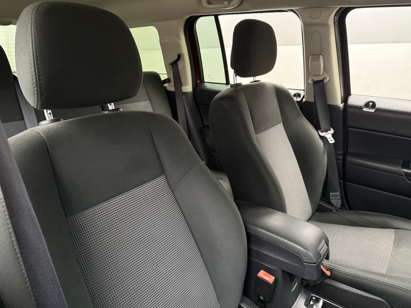 Thumbnail: 2016 Jeep Patriot - 2