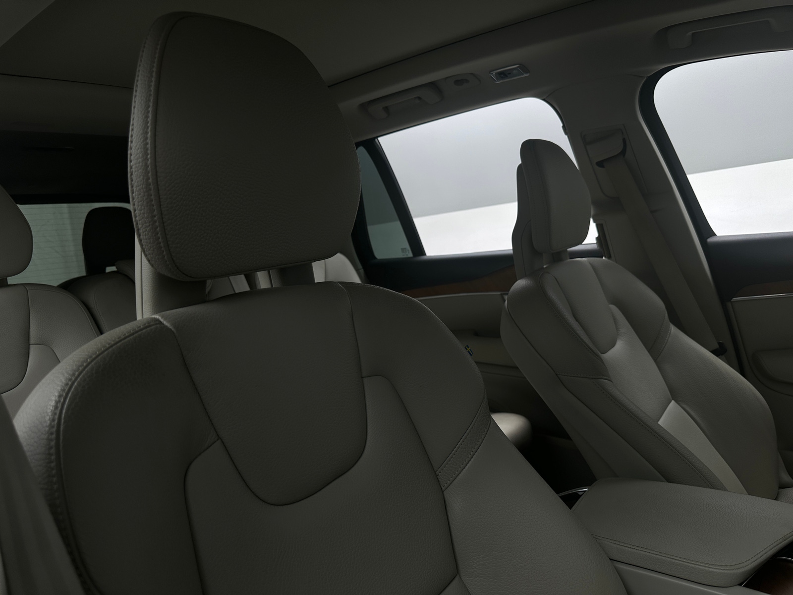 Thumbnail: 2022 Volvo XC90 - 2