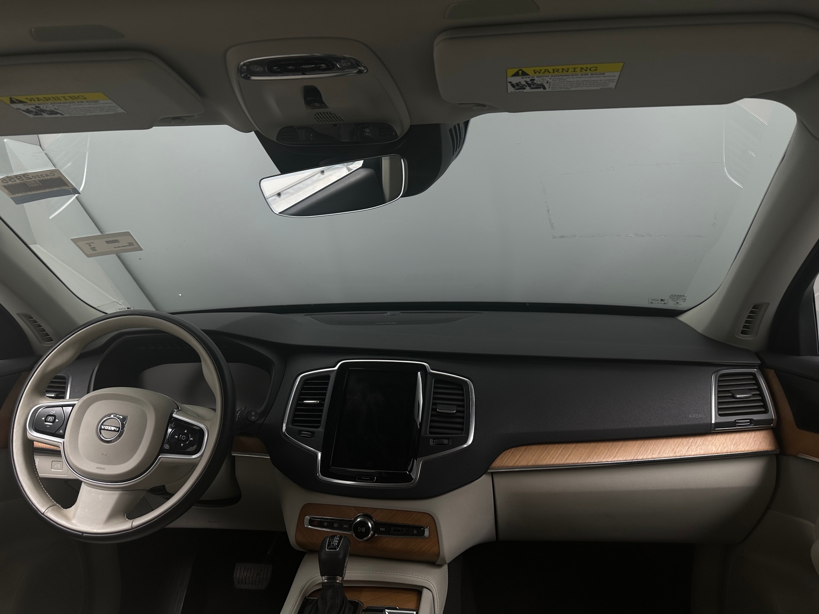 Thumbnail: 2022 Volvo XC90 - 3