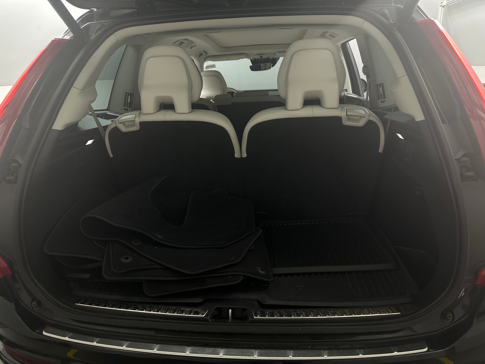 Thumbnail: 2022 Volvo XC90 - 7