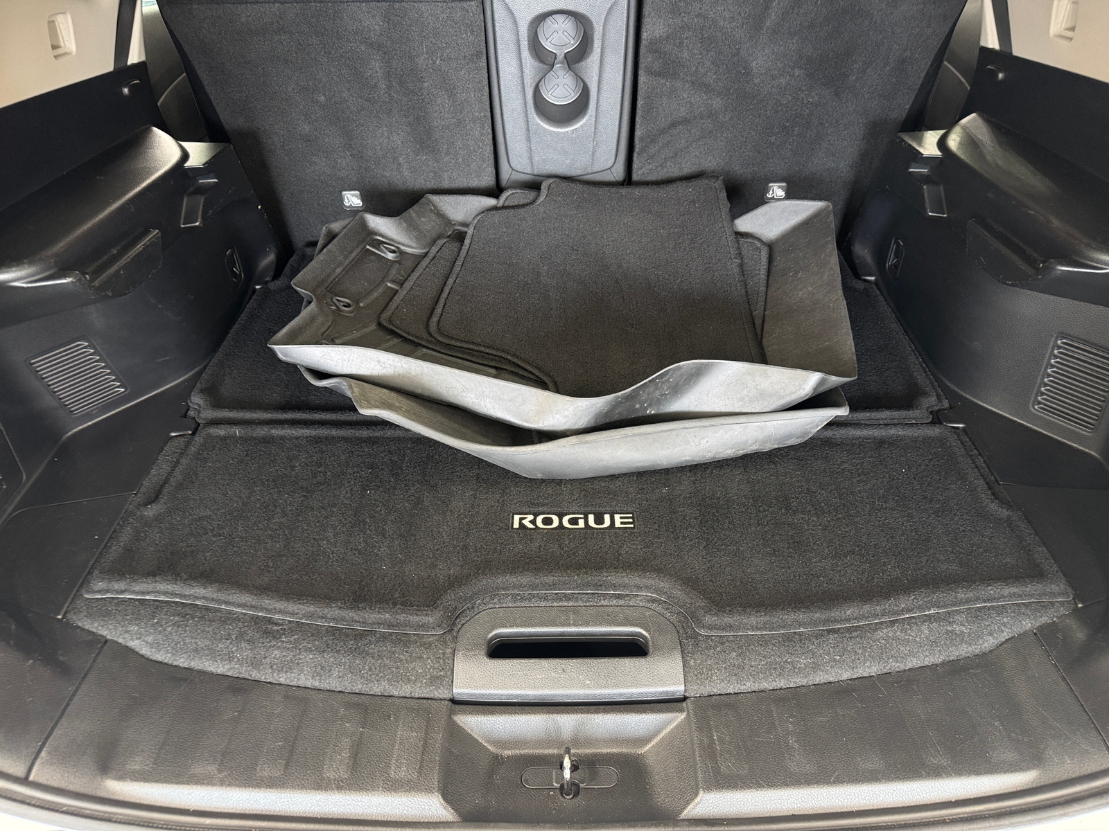 Thumbnail: 2020 Nissan Rogue - 7