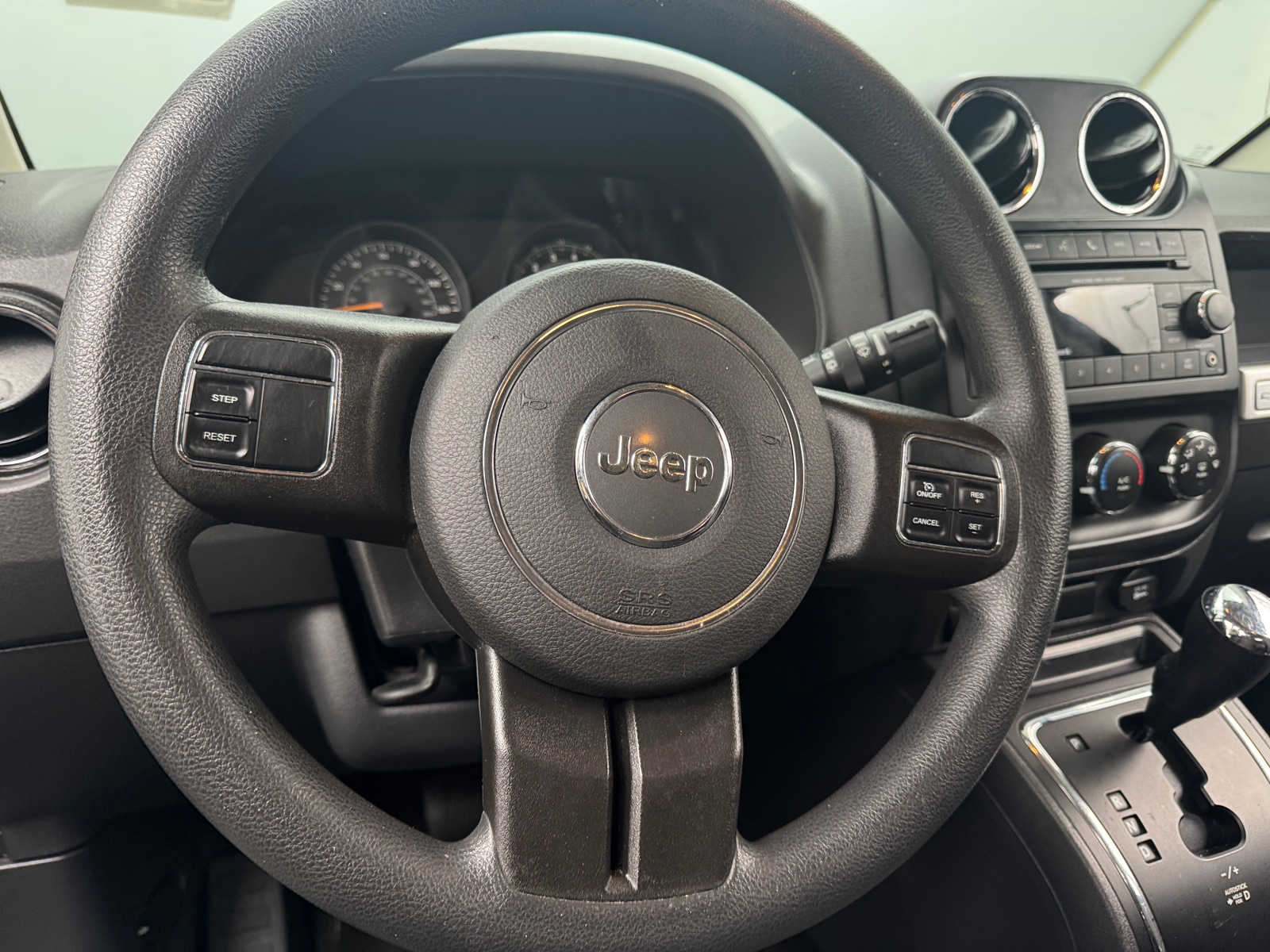 Thumbnail: 2016 Jeep Compass - 5