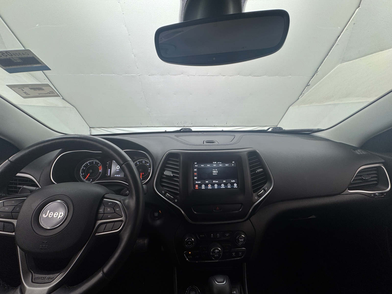 Thumbnail: 2019 Jeep Cherokee - 2