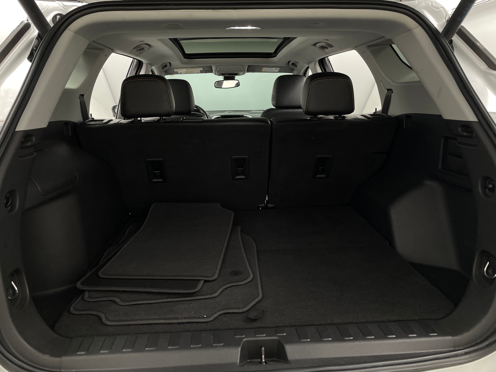 Thumbnail: 2021 GMC Terrain - 7