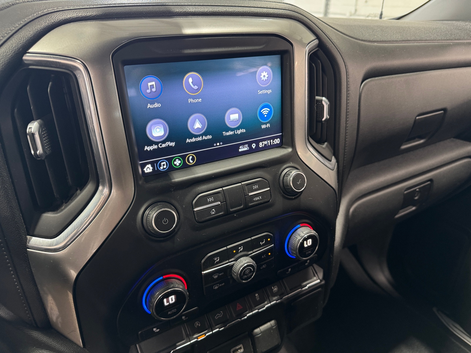 Thumbnail: 2019 Chevrolet Silverado 1500 - 4