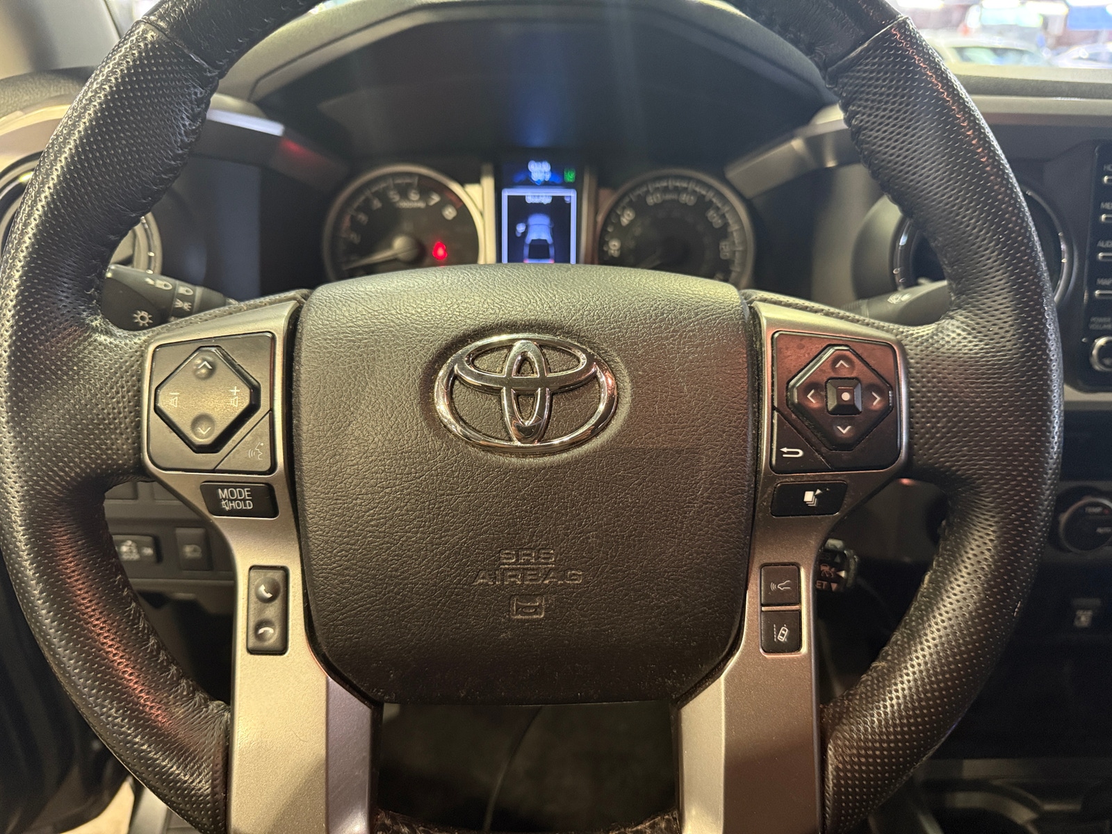 Thumbnail: 2022 Toyota Tacoma - 5