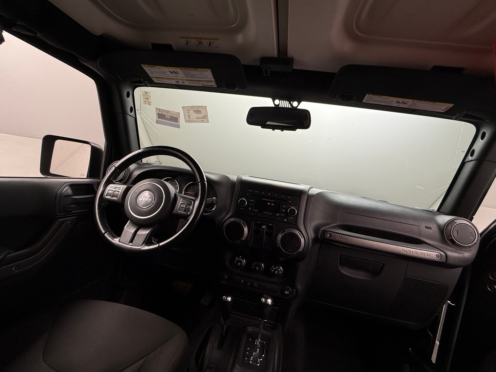 Thumbnail: 2016 Jeep Wrangler - 3