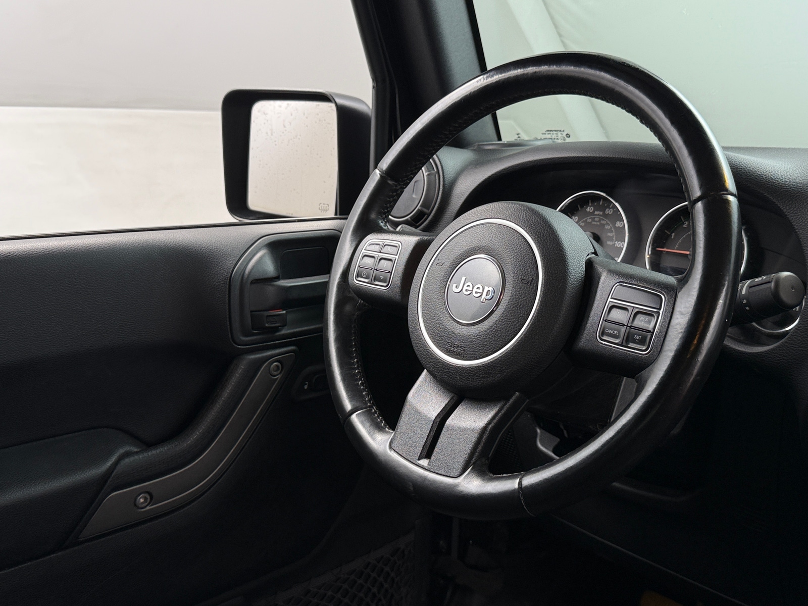 Thumbnail: 2016 Jeep Wrangler - 5