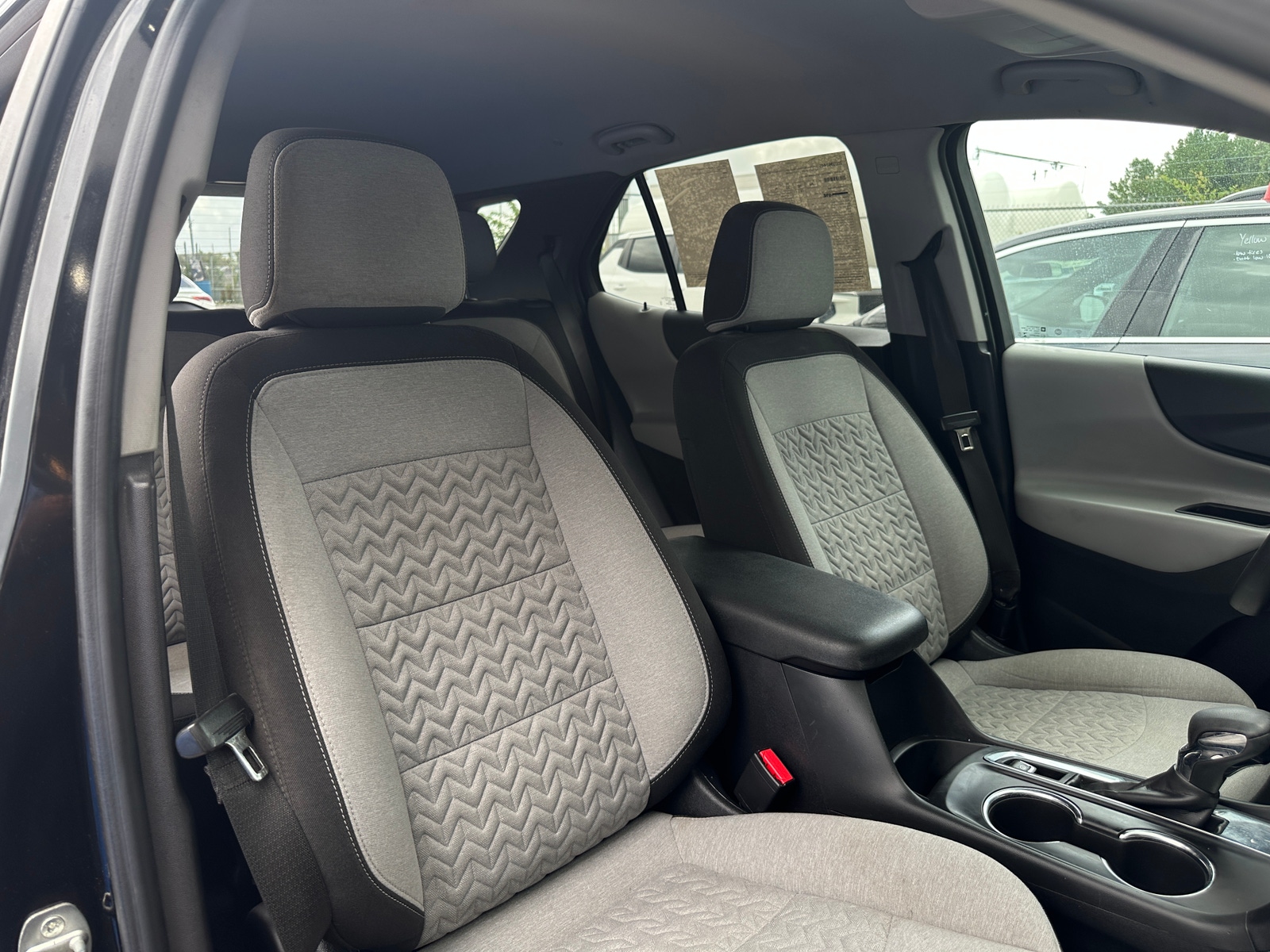 Thumbnail: 2023 Chevrolet Equinox - 2