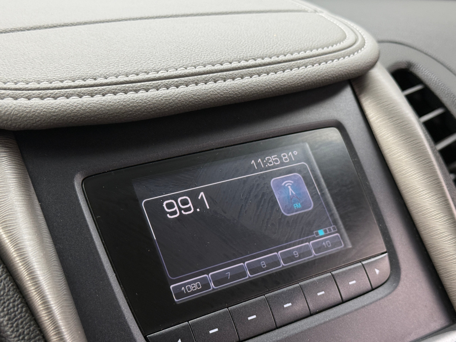 Thumbnail: 2017 Chevrolet Impala - 4