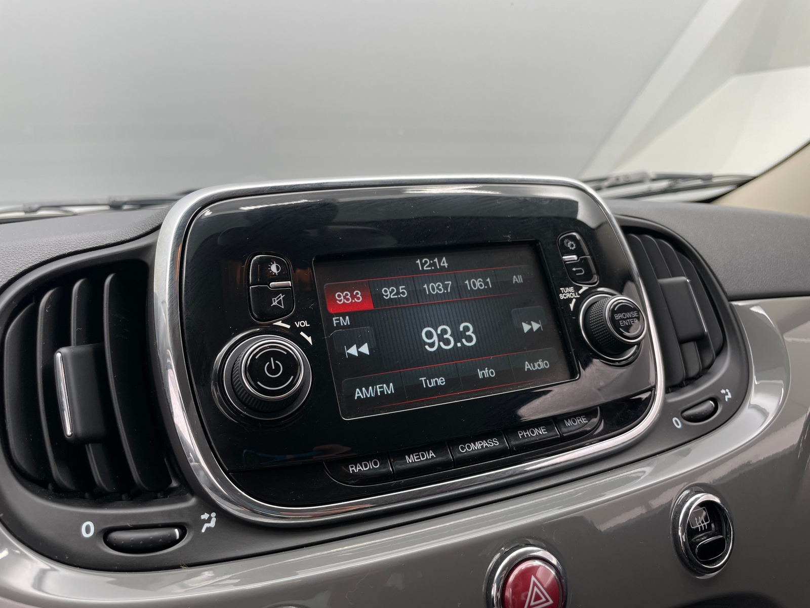 Thumbnail: 2019 Fiat 500 - 4