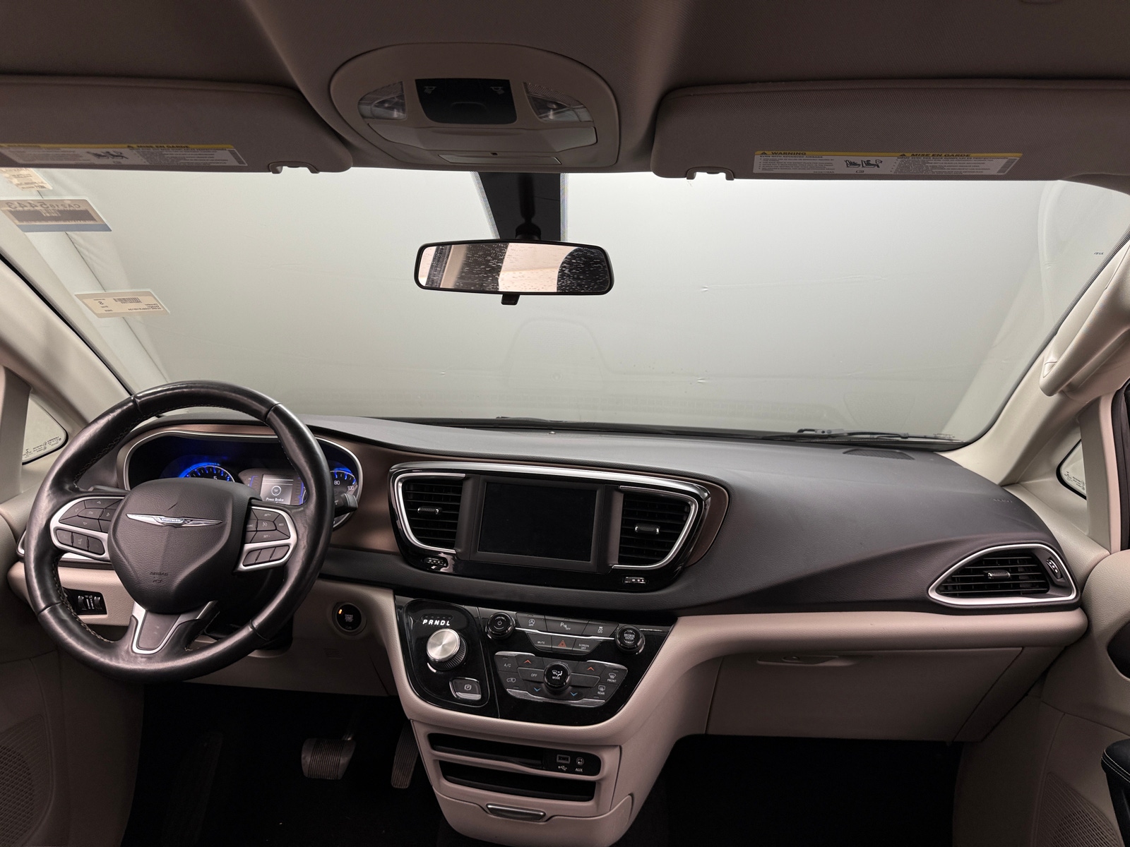 Thumbnail: 2020 Chrysler Voyager - 3