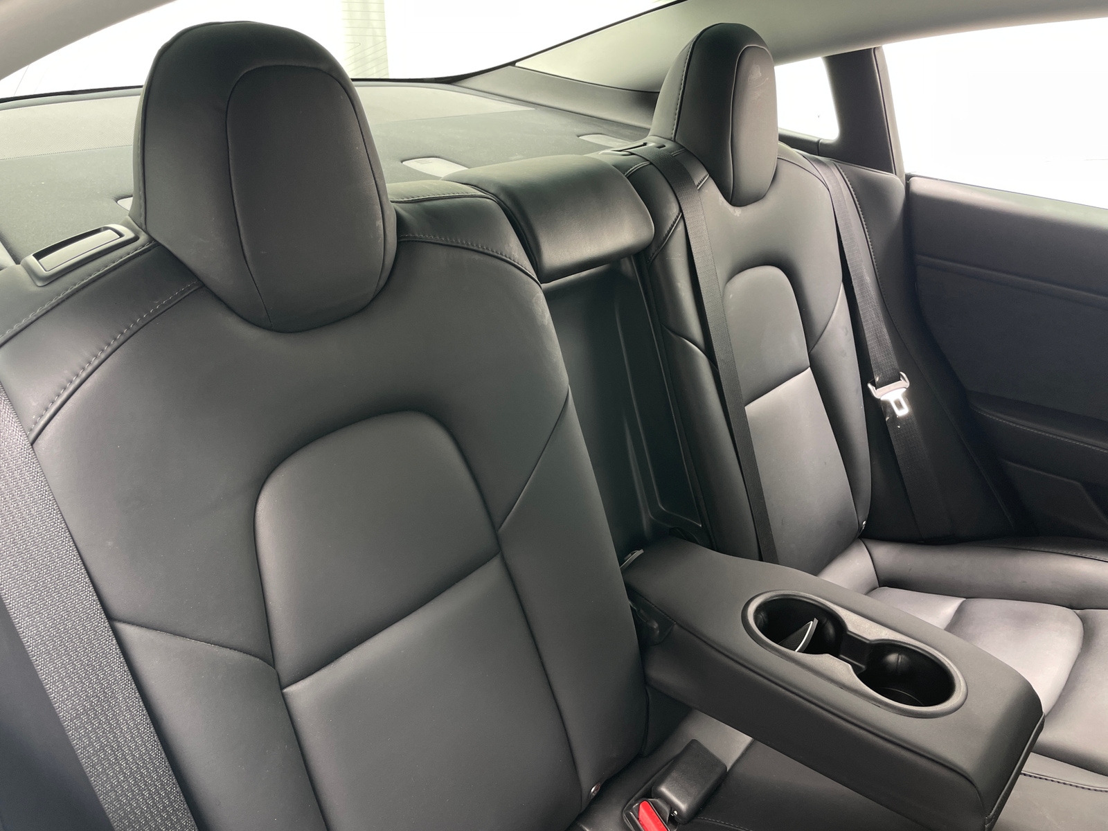 Thumbnail: 2019 Tesla Model 3 - 4