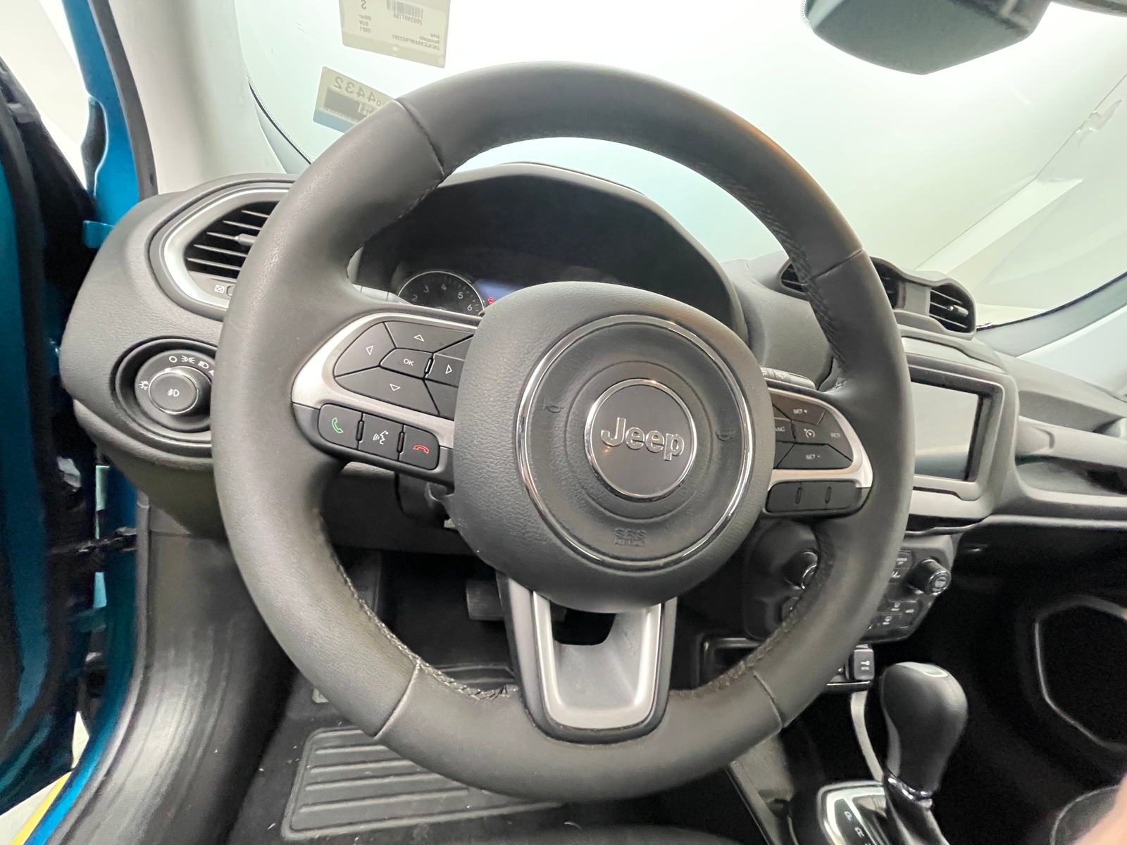 Thumbnail: 2021 Jeep Renegade - 5