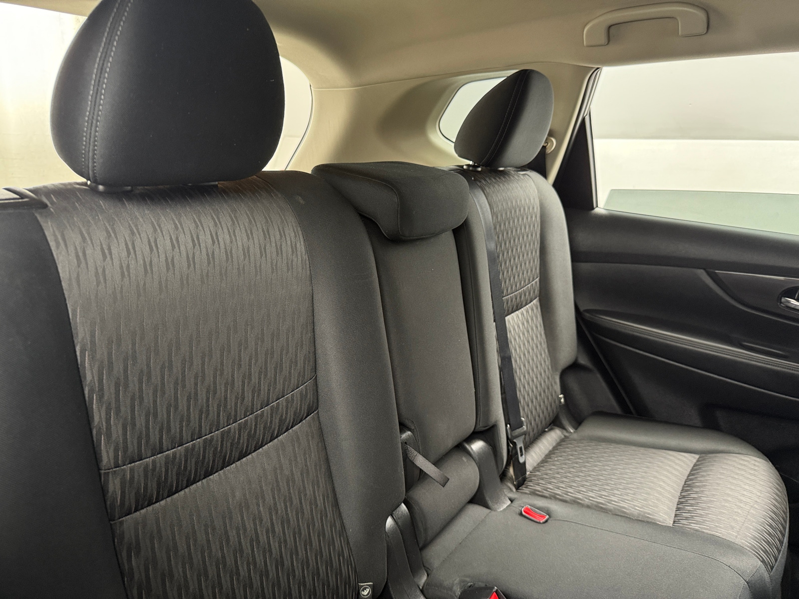 Thumbnail: 2019 Nissan Rogue - 6