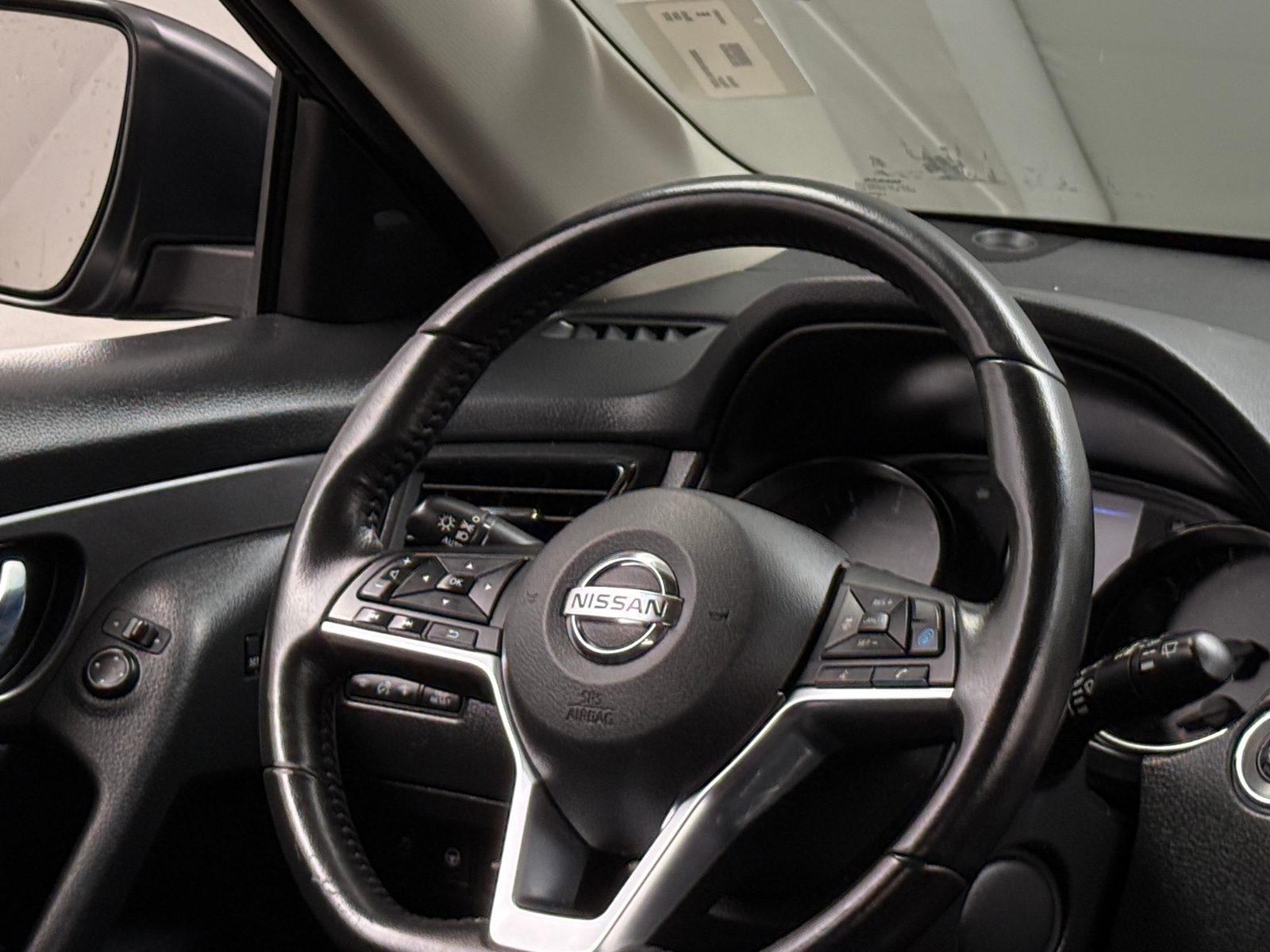 Thumbnail: 2019 Nissan Rogue - 5