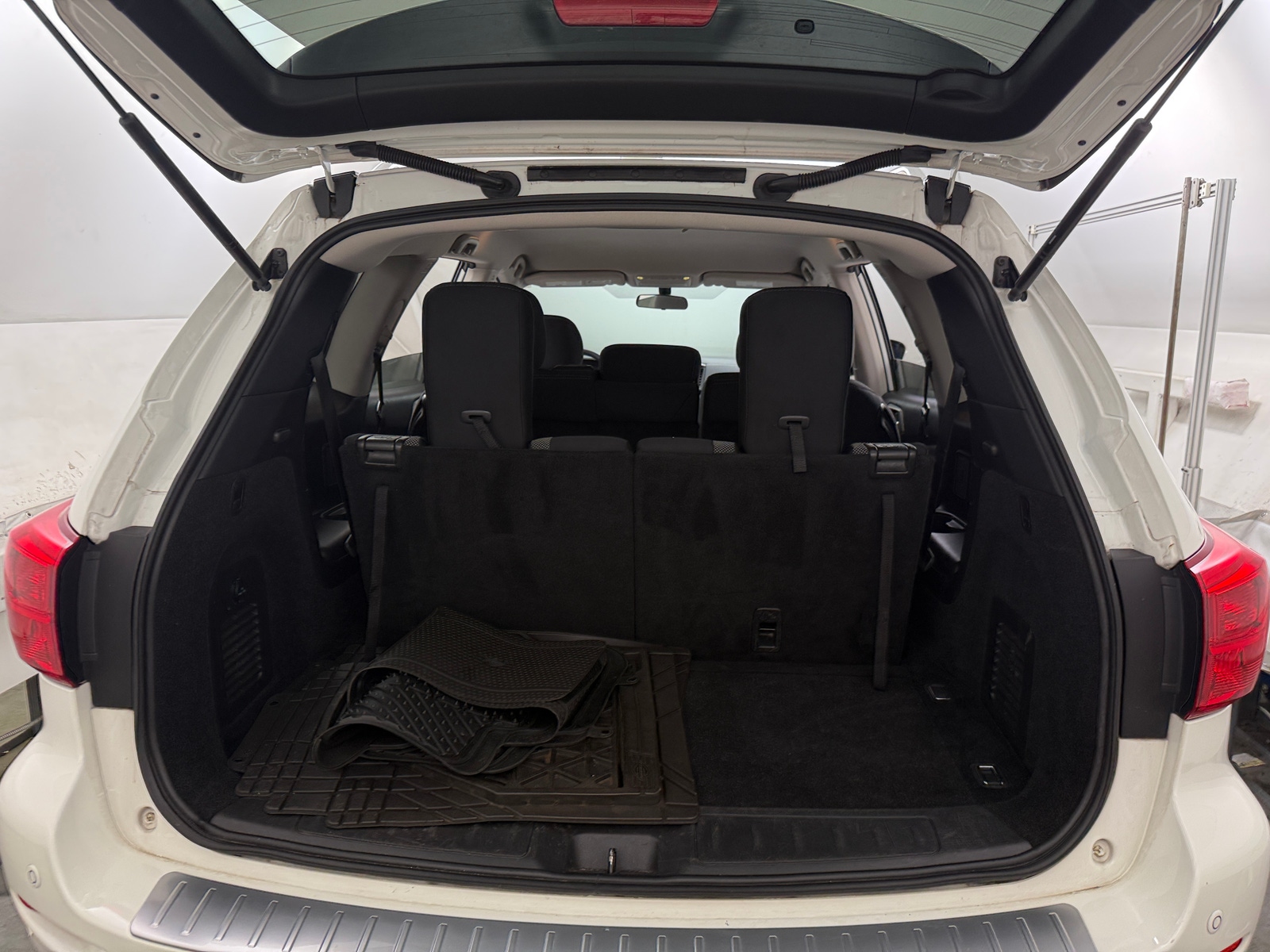 Thumbnail: 2019 Nissan Pathfinder - 7