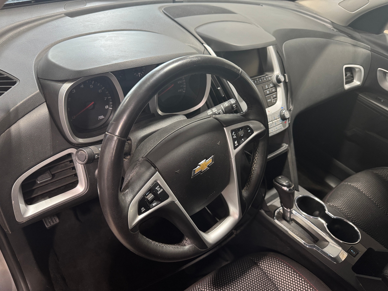 Thumbnail: 2016 Chevrolet Equinox - 3