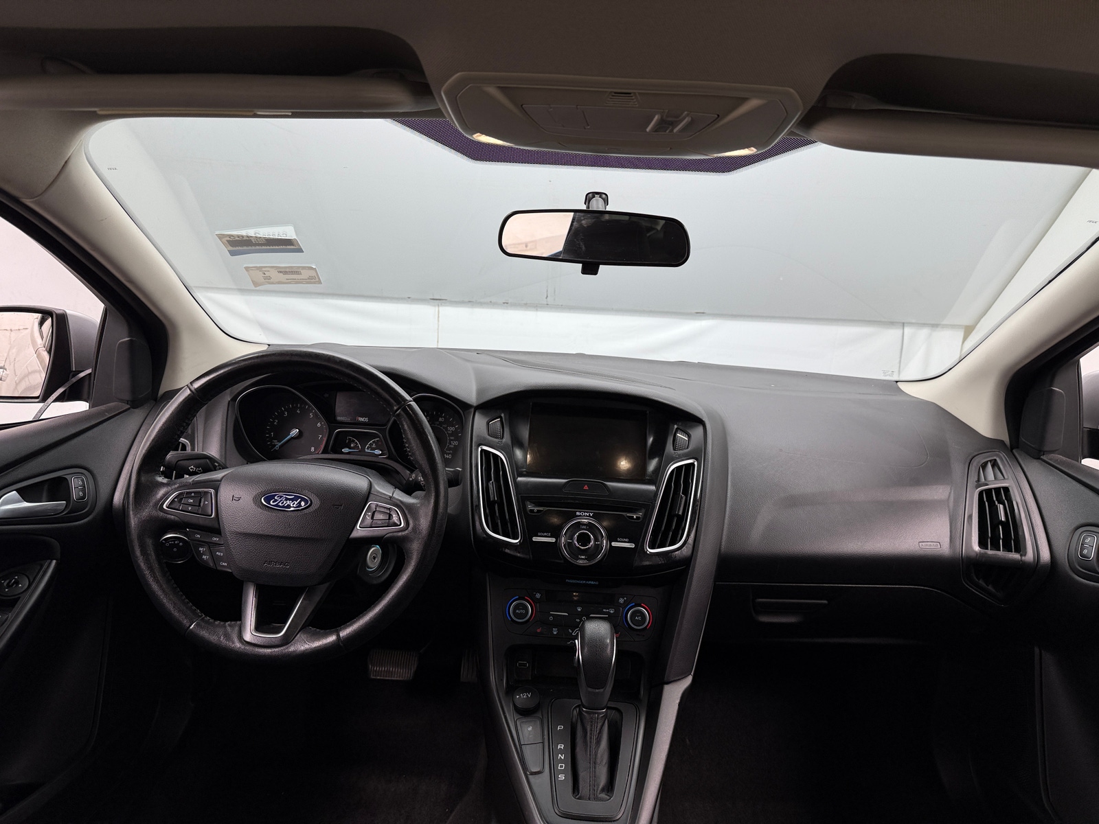 Thumbnail: 2018 Ford Focus - 3