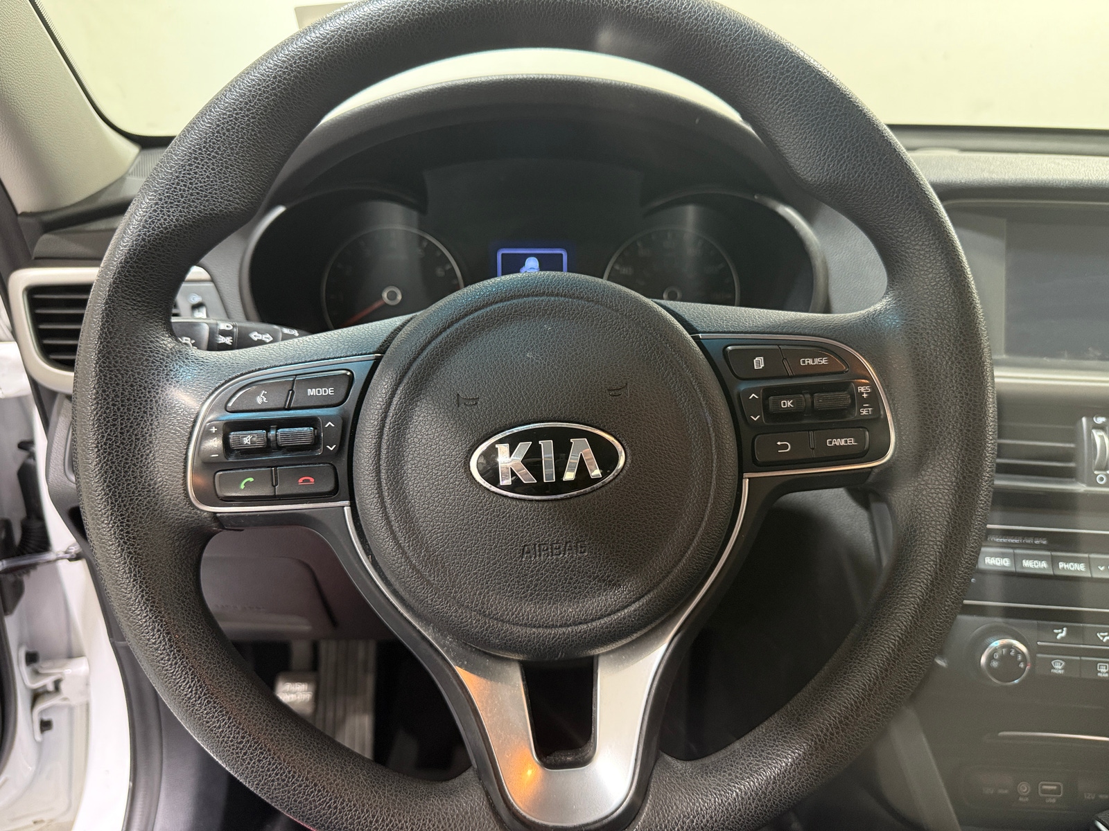 Thumbnail: 2018 Kia Optima - 5