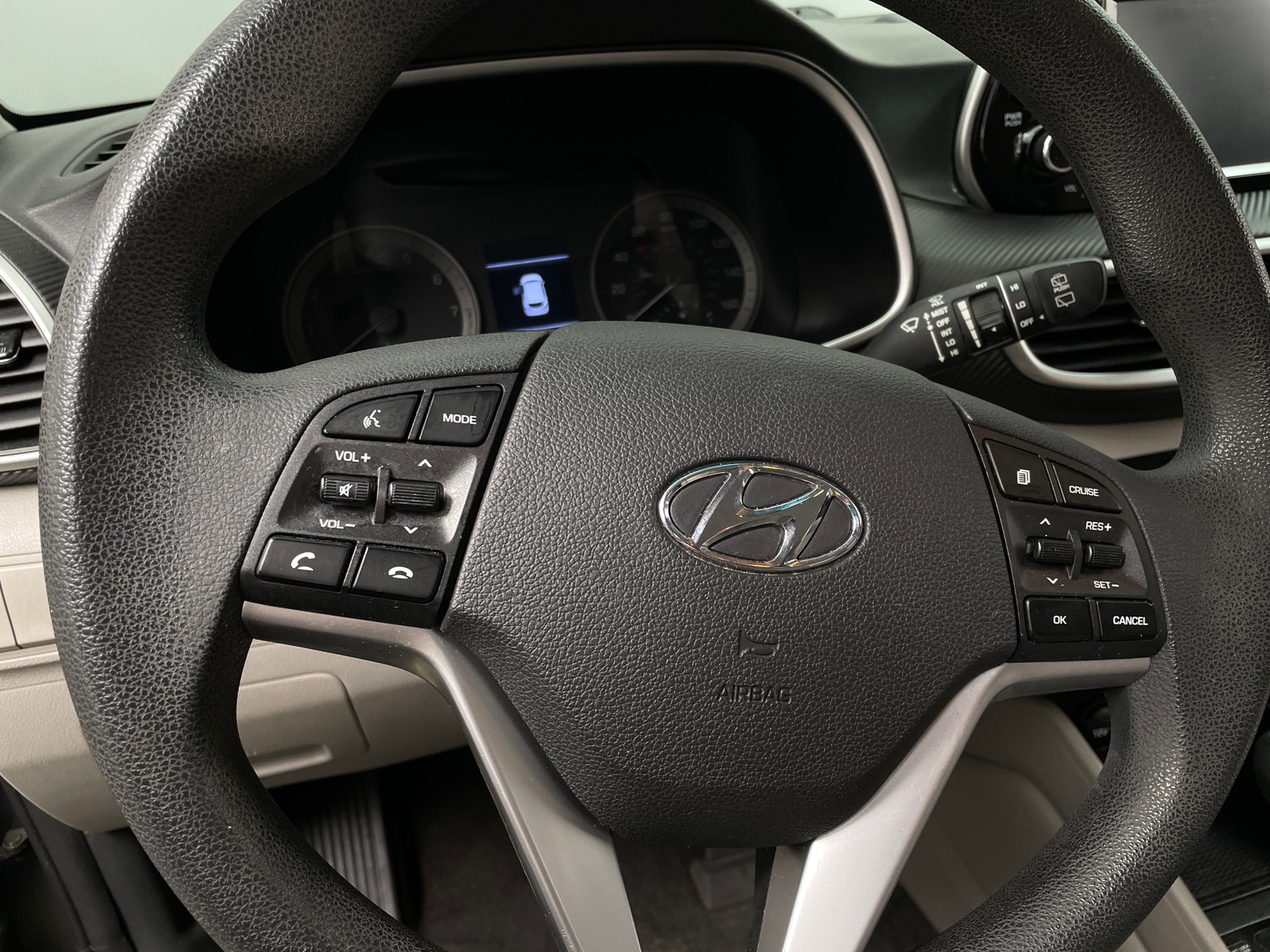 Thumbnail: 2019 Hyundai Tucson - 5