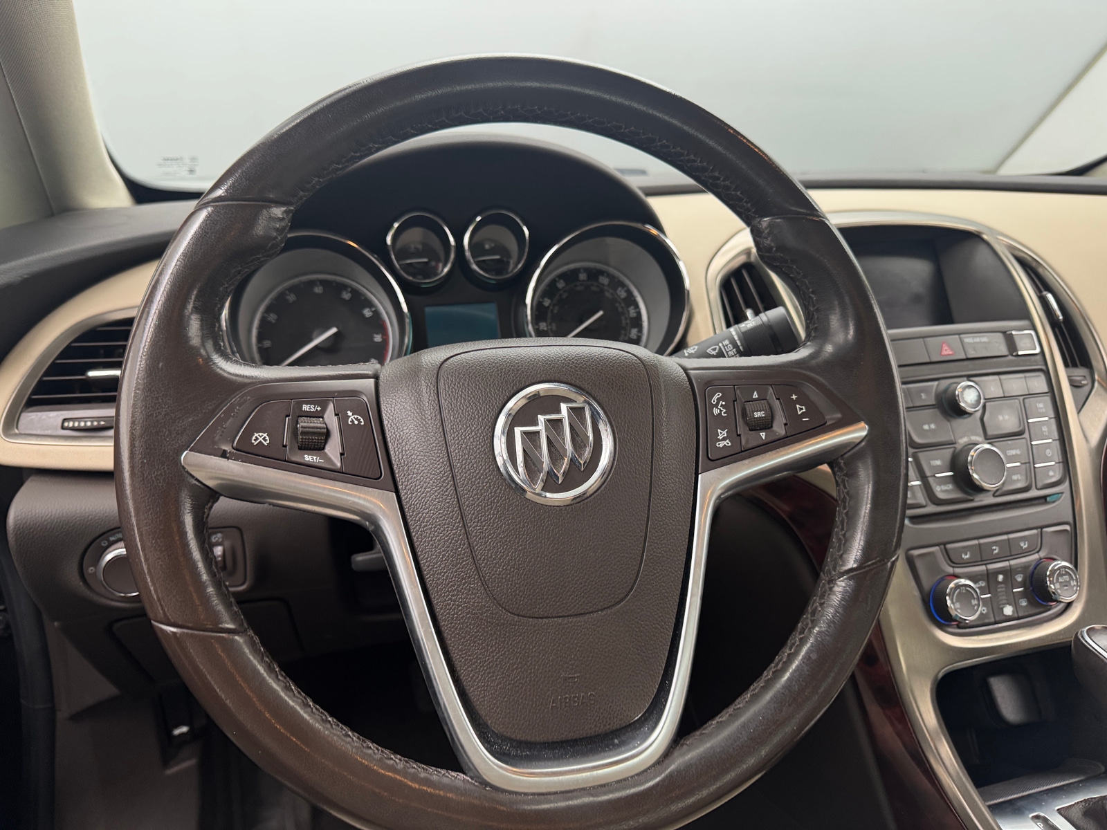 Thumbnail: 2016 Buick Verano - 4