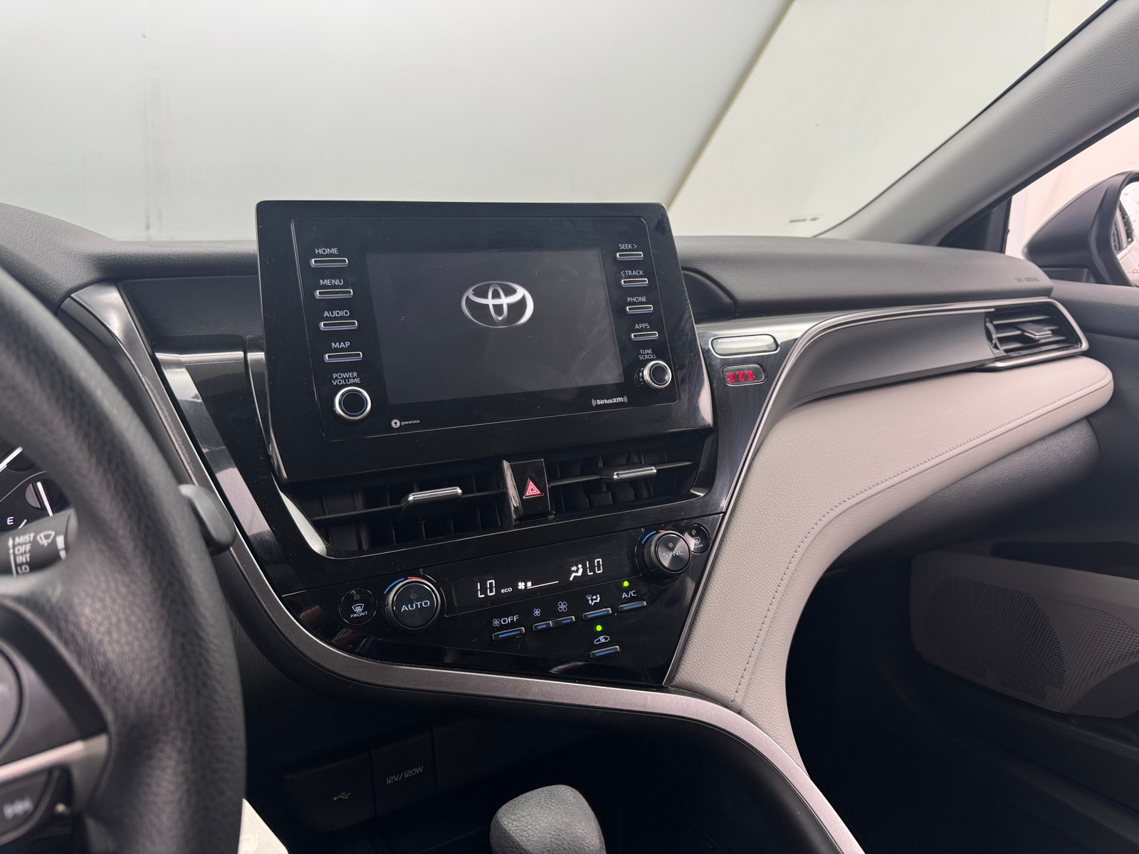 Thumbnail: 2023 Toyota Camry - 4