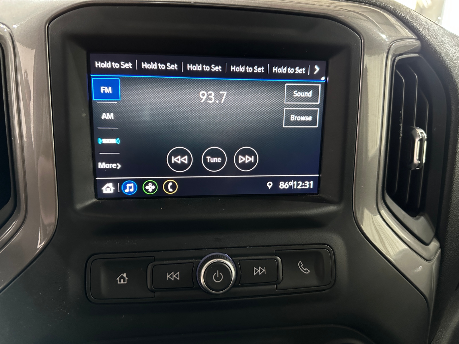 Thumbnail: 2021 Chevrolet Silverado 1500 - 4