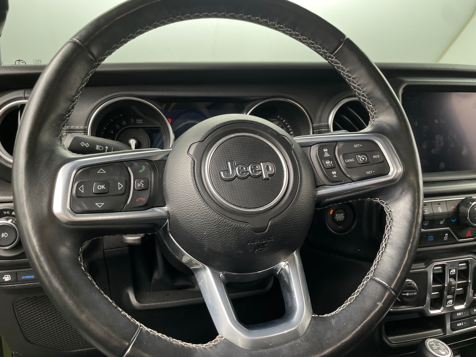 Thumbnail: 2022 Jeep Wrangler - 4