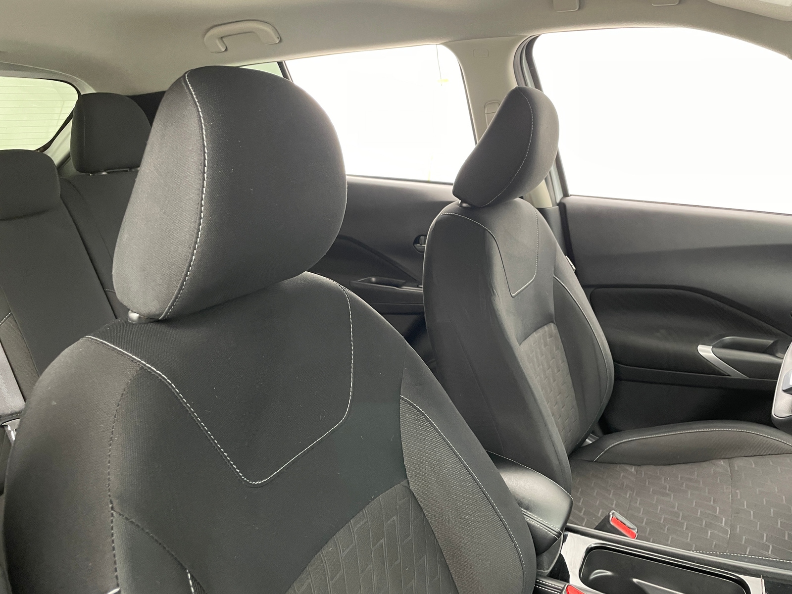 Thumbnail: 2023 Nissan Kicks - 2
