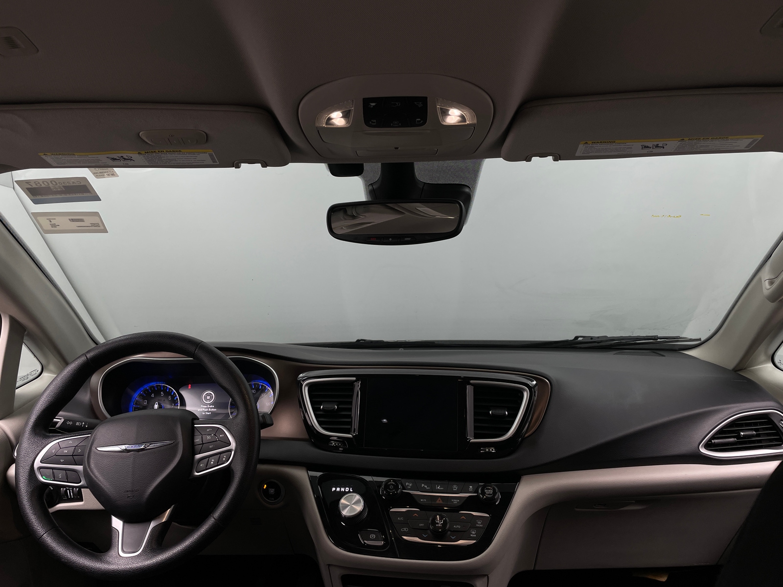Thumbnail: 2019 Chrysler Pacifica - 3