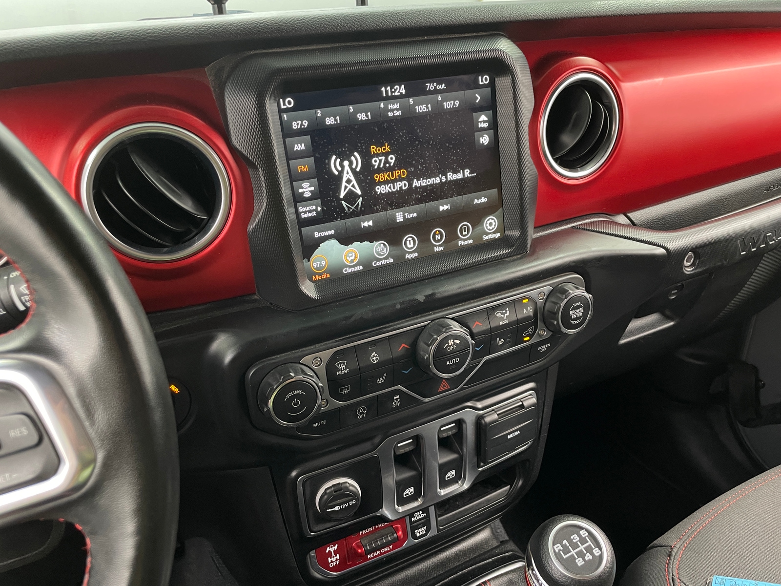 Thumbnail: 2022 Jeep Wrangler - 3