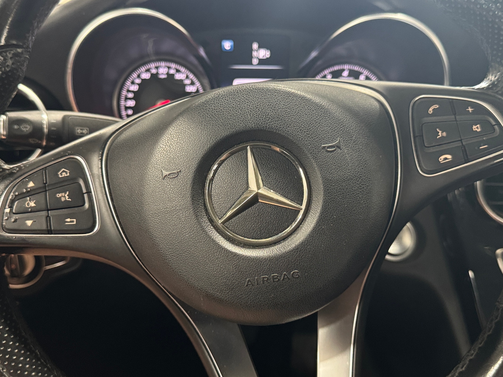 Thumbnail: 2015 Mercedes-Benz C-Class - 4