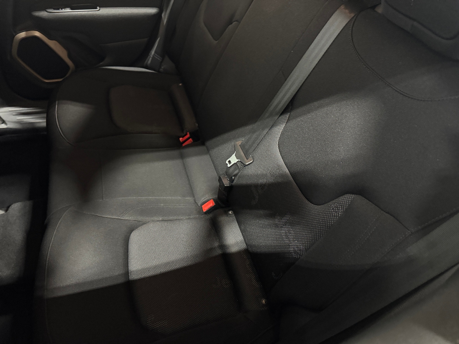 Thumbnail: 2017 Jeep Renegade - 6