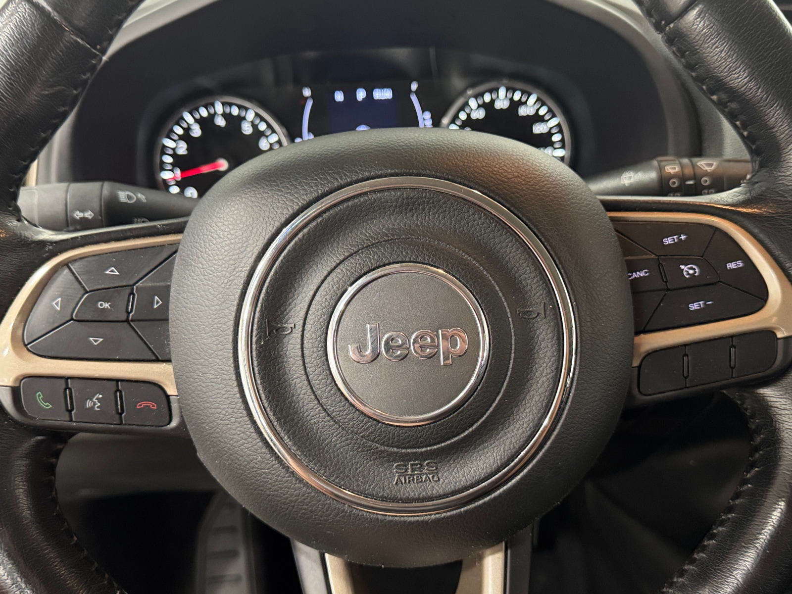 Thumbnail: 2017 Jeep Renegade - 5